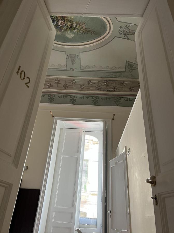 Bed and Breakfast Il Giardino E Gli Affreschi Catania Exterior foto