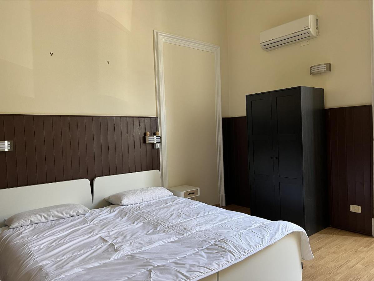 Bed and Breakfast Il Giardino E Gli Affreschi Catania Exterior foto
